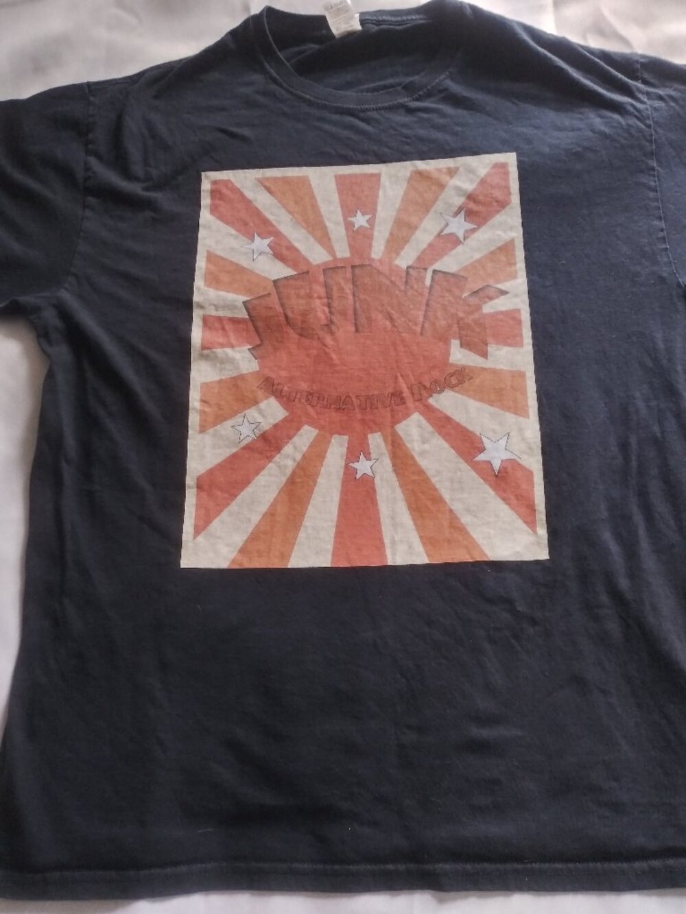 Vintage Style JUNK Alternative Rock Band Graphic Tee L